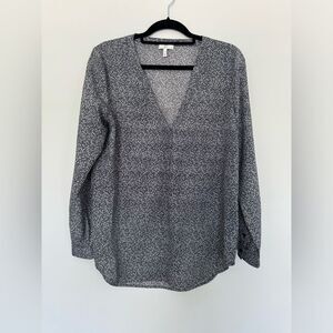 Joie Women’s Medium Daryn Printed Crepe de Chine Daisy Blouse Top Office Work